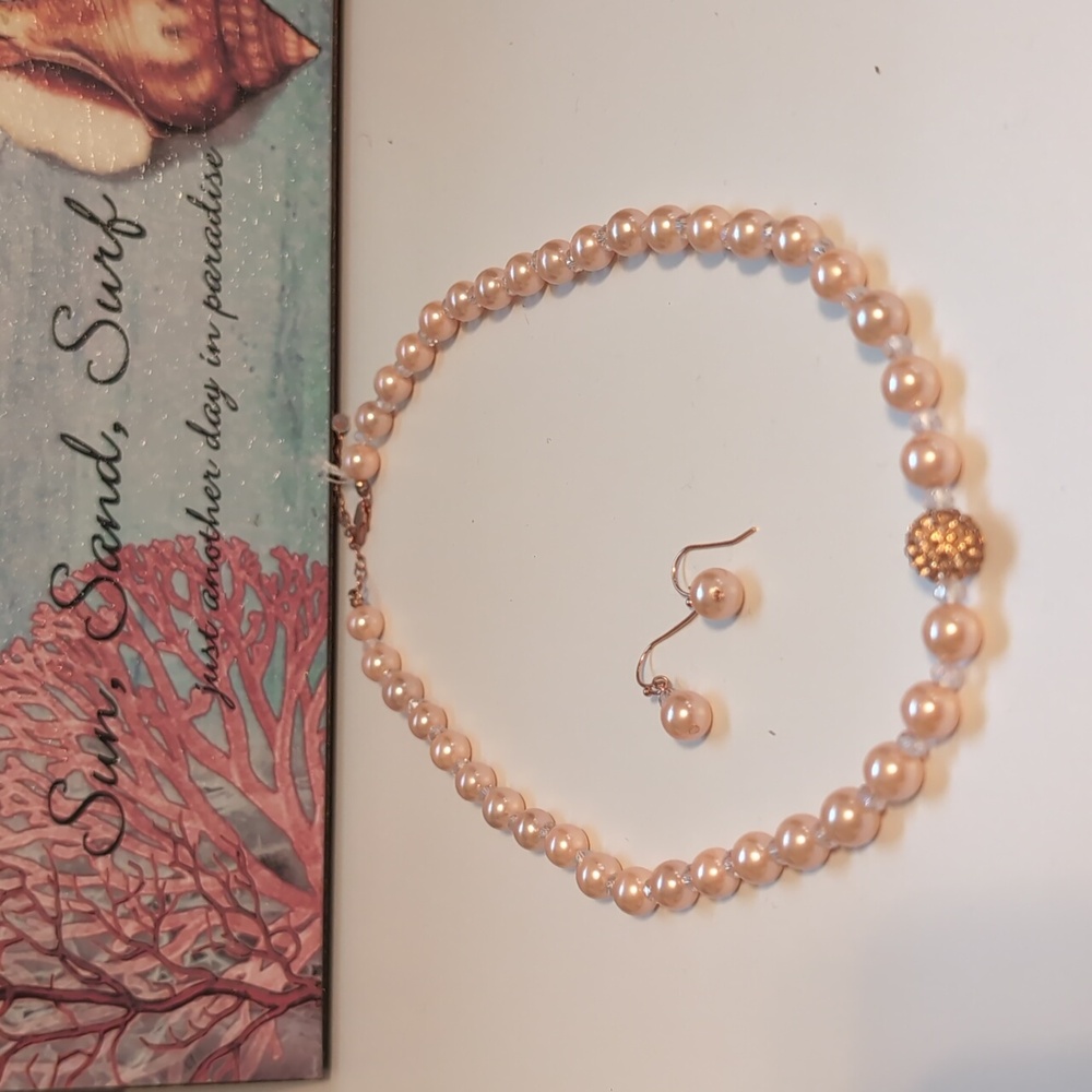 Elegant Pearl Necklace and Earring Set
